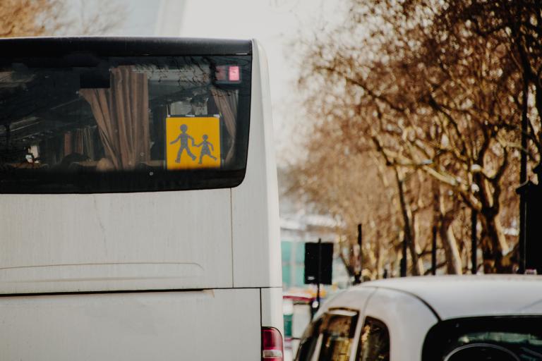 school bus / transport