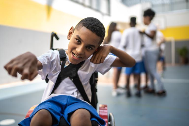 young person in wheelchair doing sport